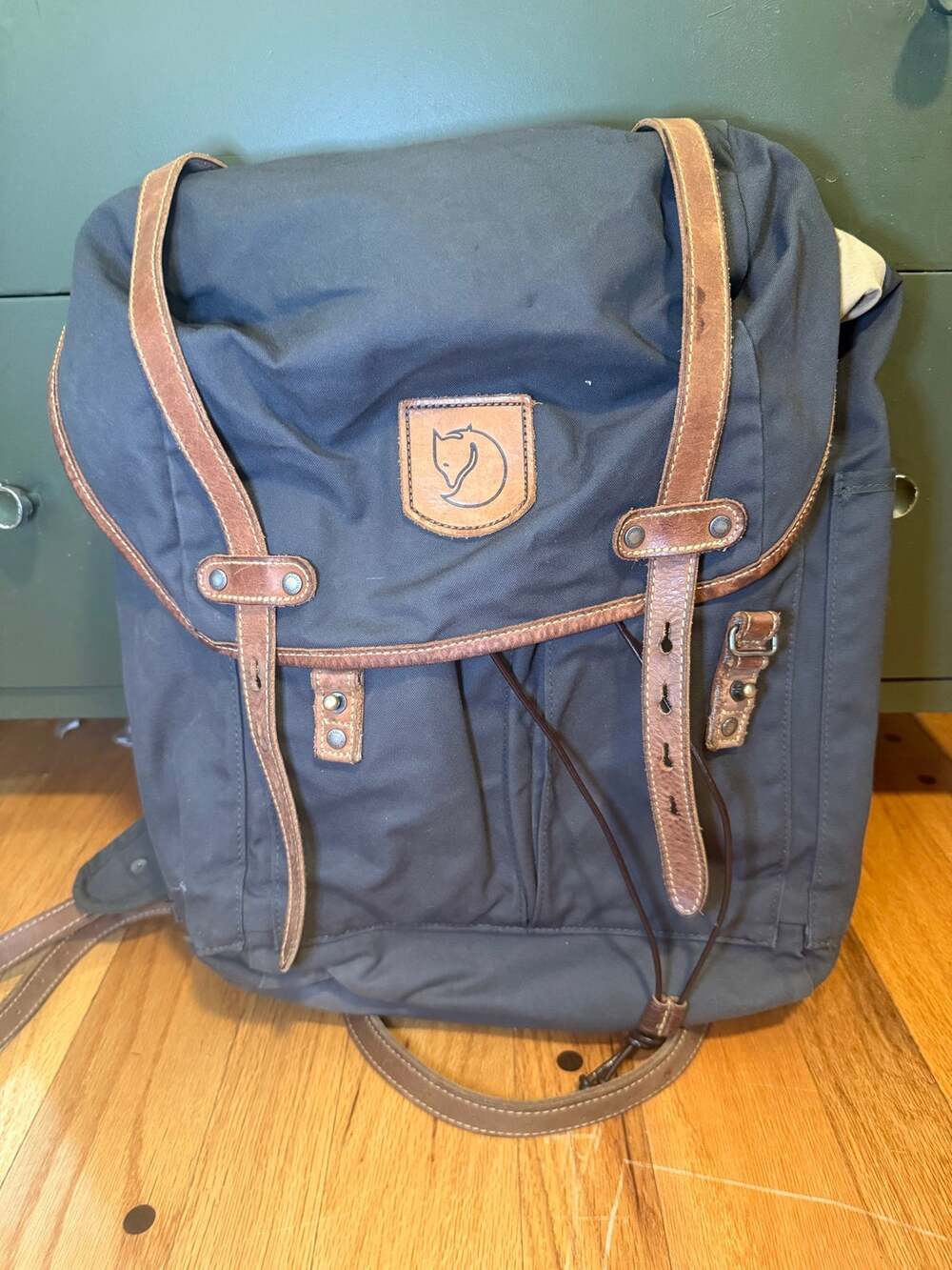 Fjallraven G-1000 Backpack Navy Blue Brown Leather Trim Drawstring Rucksack